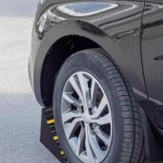 Ganjalan Ban Truk Mobil Motor Bahan Karet Ukuran Besar Wheel Chock Heavy Duty - Image 4