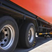 Ganjalan Ban Truk Mobil Motor Bahan Karet Ukuran Besar Wheel Chock Heavy Duty - Image 3